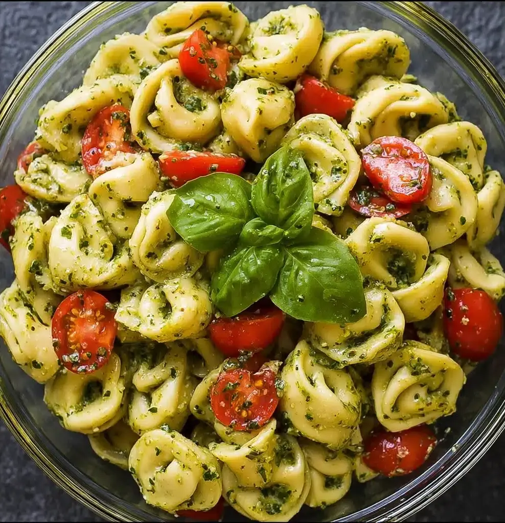 Easy Pesto Tortellini Pasta Salad Recipe