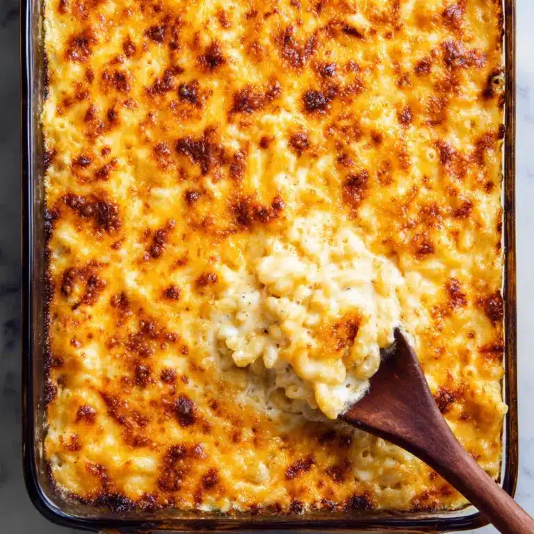 Creamy Homemade Baked Mac and Cheese Recipe