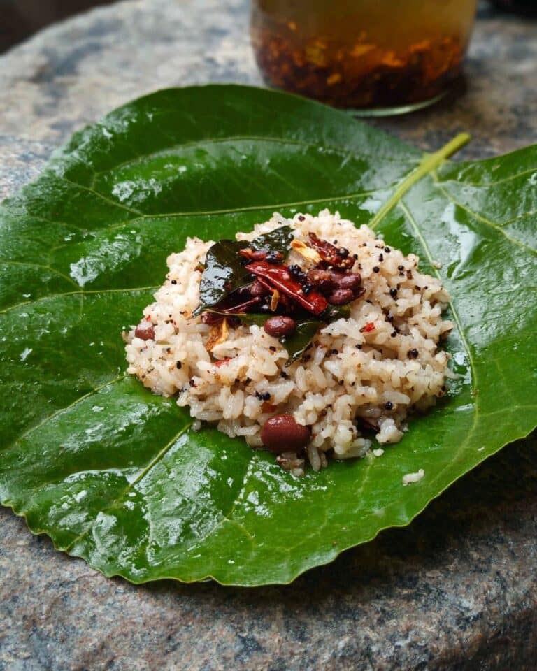 Tamarind Rice | Puliyodharai Recipe