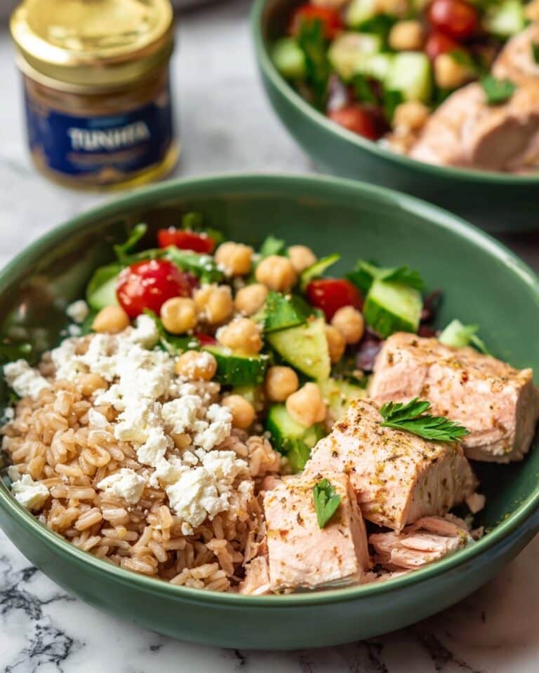 Mediterranean Brown Rice and Tuna Bowls Recipe